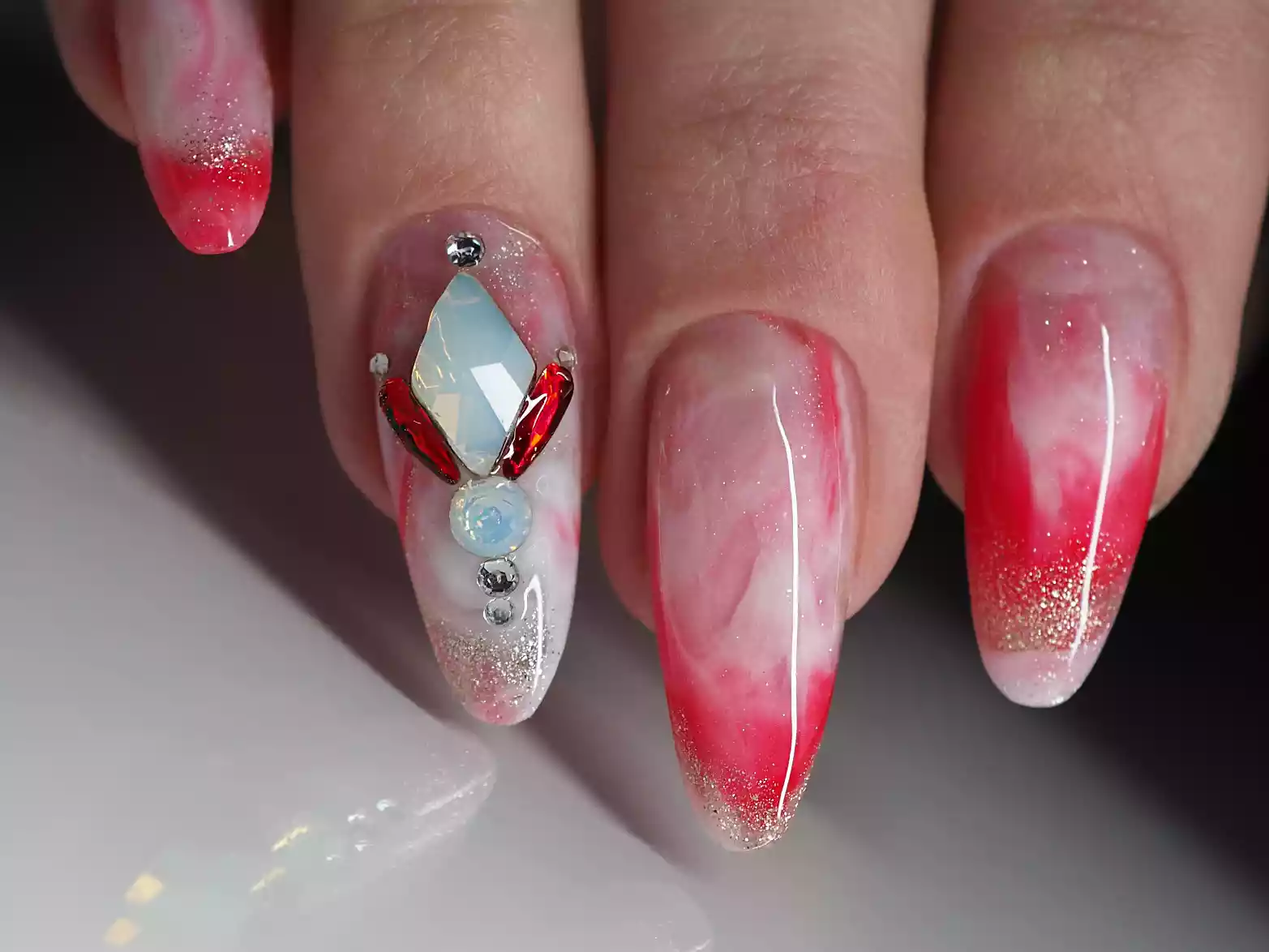 marble manicure